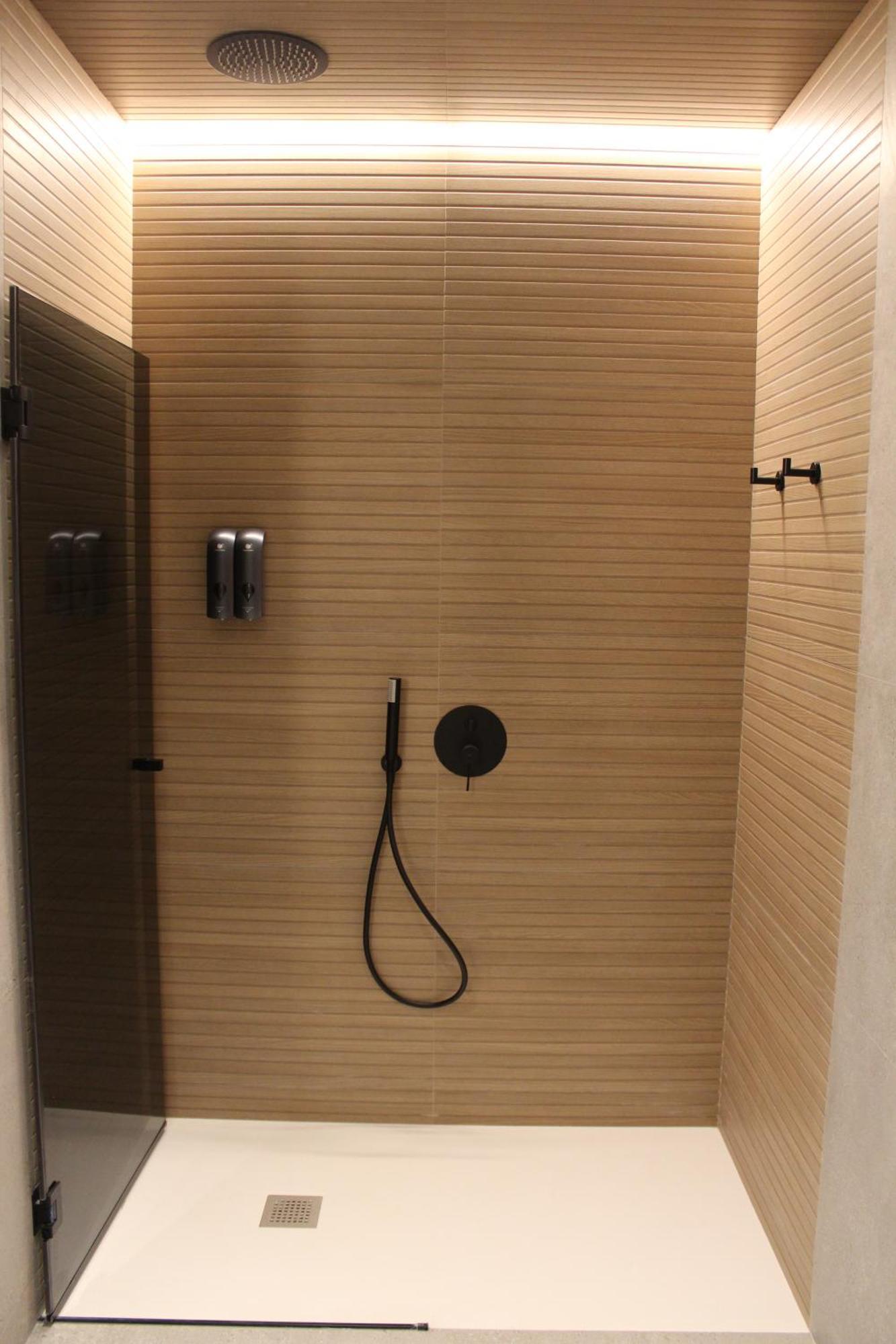 Promotur Suites - Ayora Valencia Ngoại thất bức ảnh