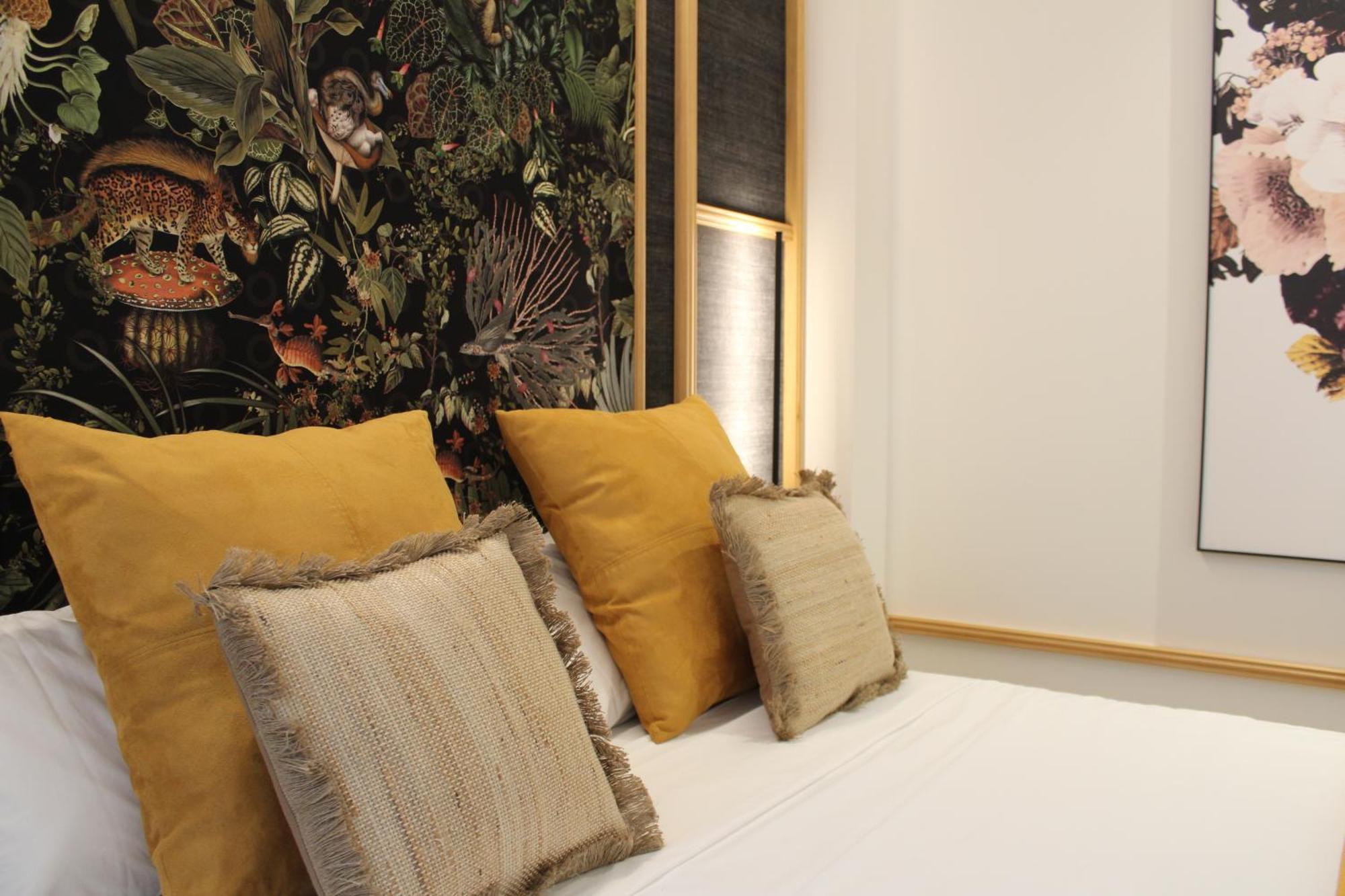 Promotur Suites - Ayora Valencia Ngoại thất bức ảnh